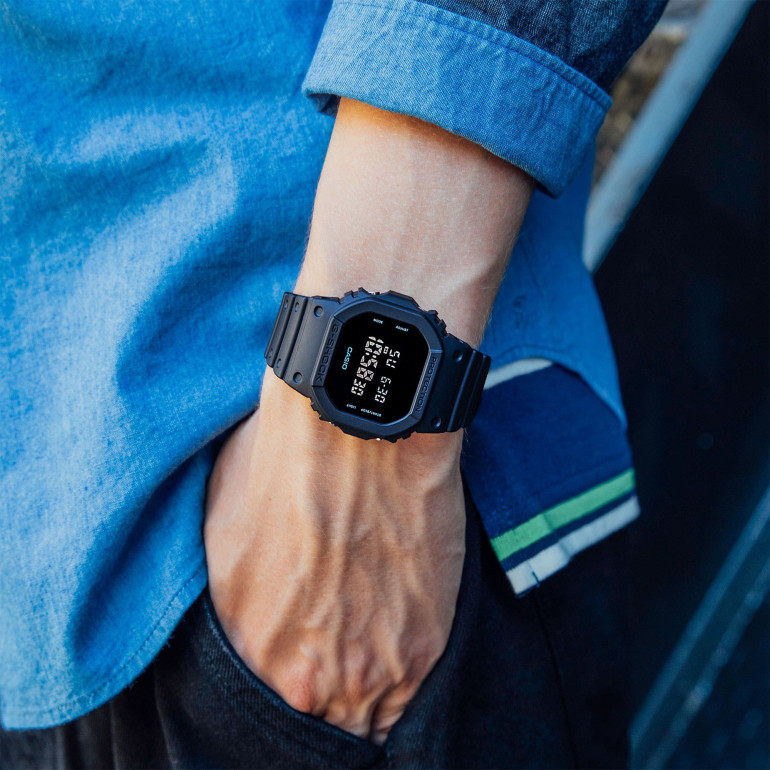 DW-5600UBB-1ER